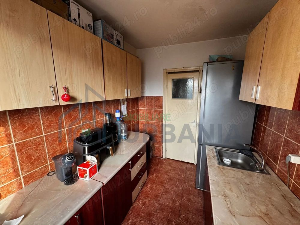 Apartament 3 camere, zona Podu Ros, proximitate Palas - Poză 2