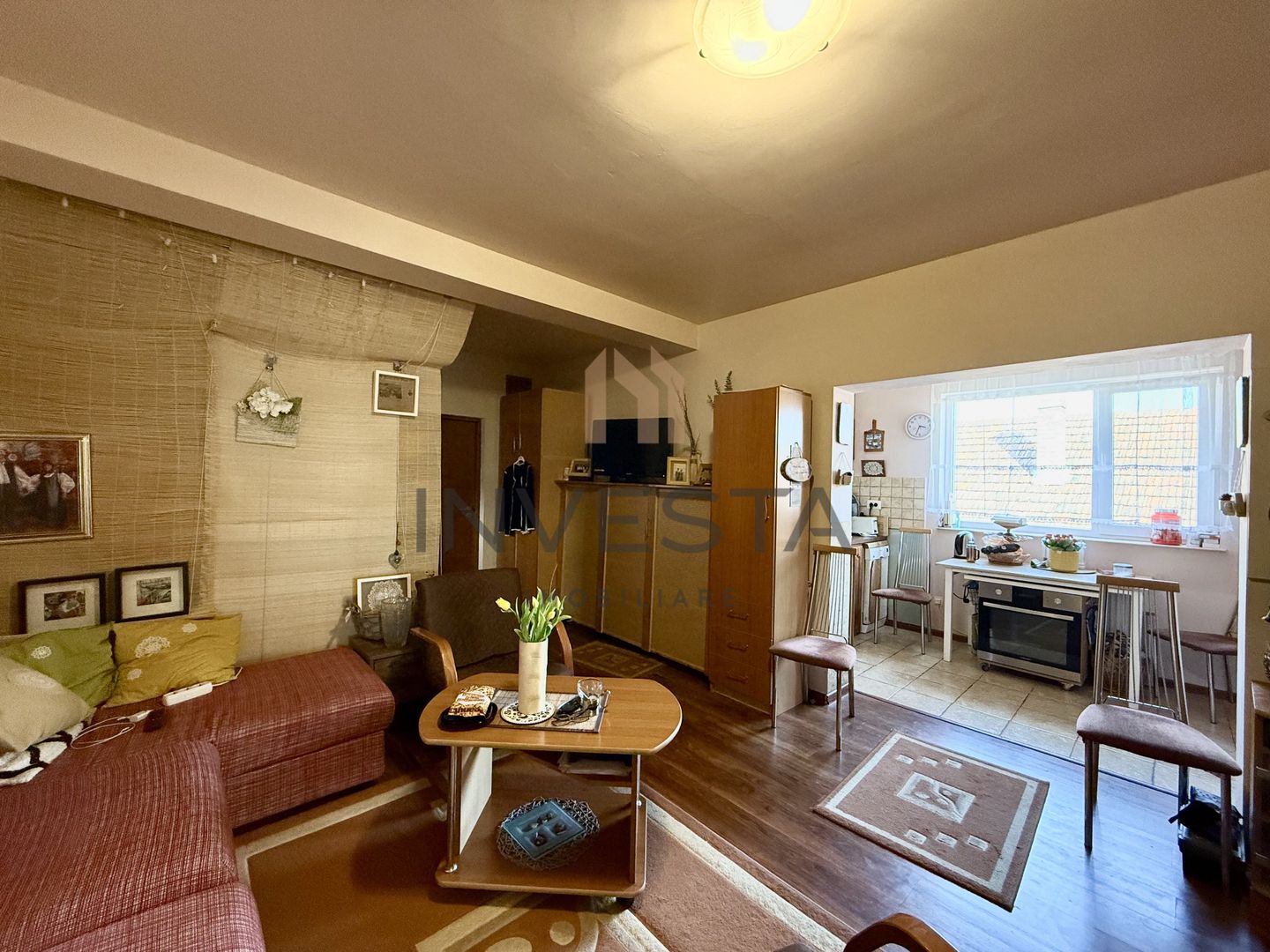 Apartament cu 4camere in zona Ira–confort, liniste si accesibibilitate - Poză 1