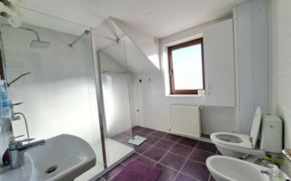 Casa spatioasa si utila,  5 camere, garaj, pivnita  - Sibiu - Poză 7