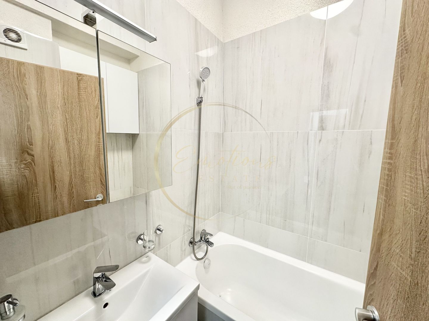 Nou | Penthouse 3 Camere - Lipovei | Decomandat - Poză 9