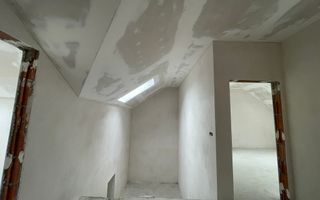 Casa rezidențială cu 7 camere, 3 băi, dressing, pivniță – Sura Mica - Poză 22
