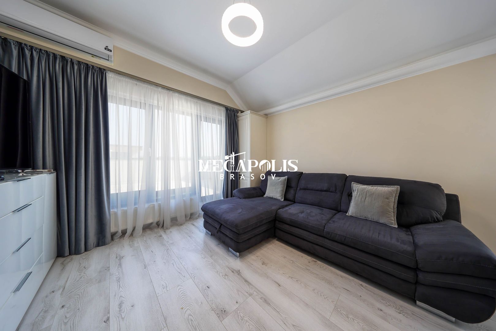 Penthouse EXCLUSIVIST / Terasă 98 mp / Parcare - Poză 4
