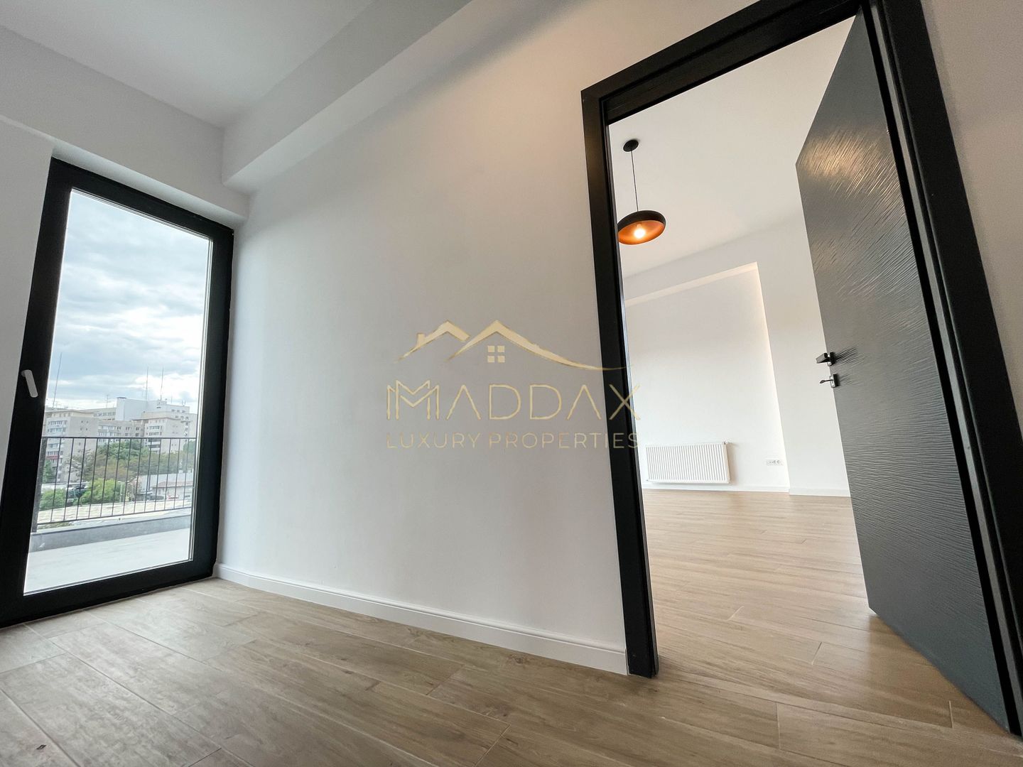 Spatiu comercial S+P+2E+M ***Prima Inchiriere*** - Poză 20