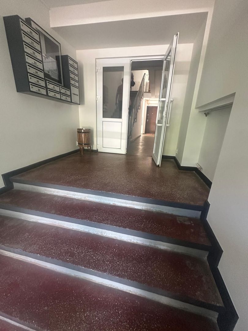 Apartament 3 Camere decomandat,langa Parcul Tineretului,,Sun Plaza - Poză 1
