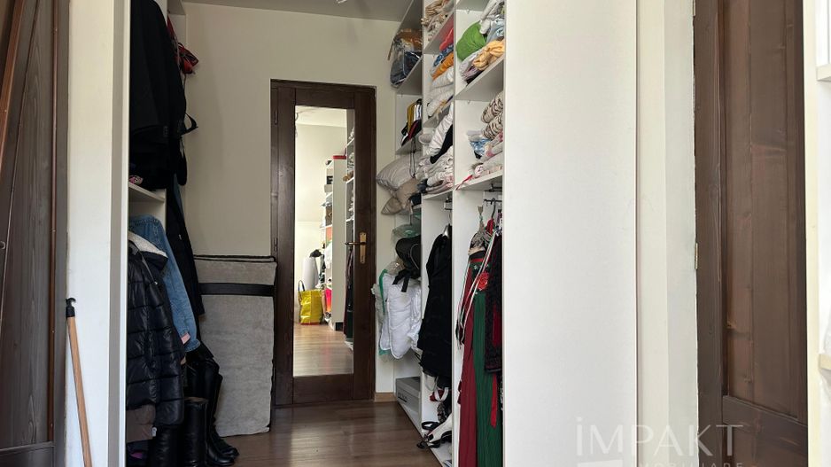 Casa de vanzare 230 mp utili + teren 1000 mp, Luna de Sus, Cluj! - Poză 17