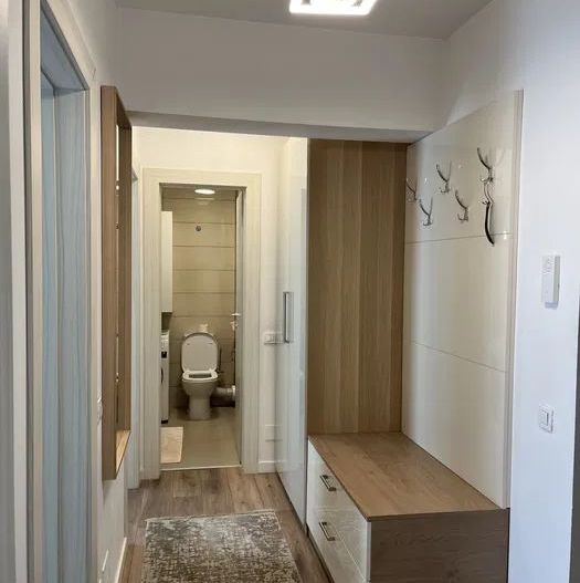 Inchiriere 21 Residence apartament 2 camere cu parcare subterana - Poză 3