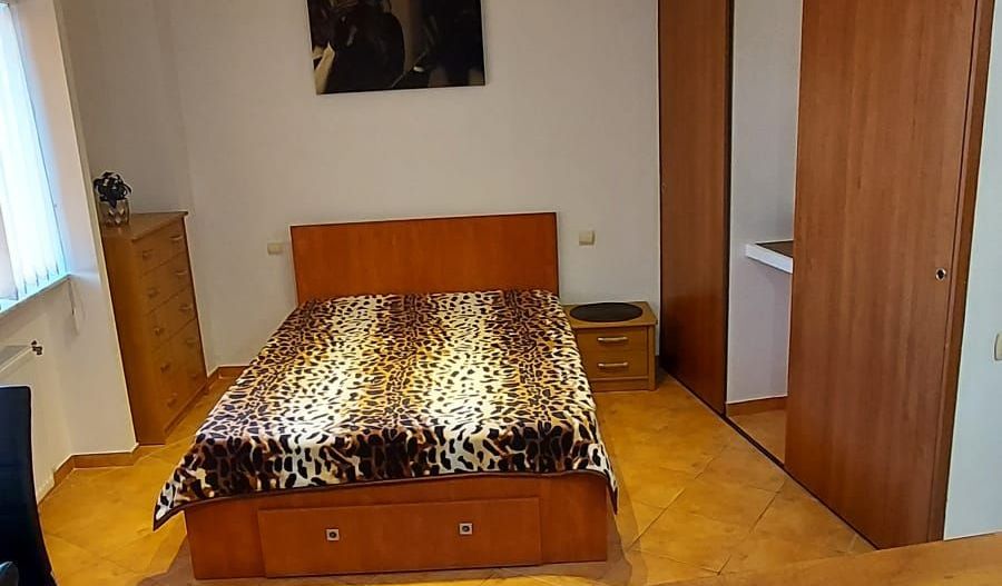 Sebastian, str. Barca - Poză 4