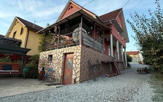 Casa de Vânzare 4 camere Sigmir - Poză 2