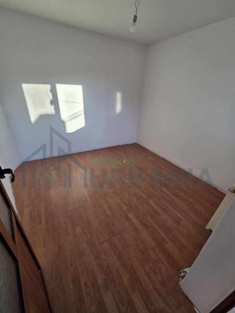 Casă cu 3 dormitoare în Dancu, Holboca. Curte utilă, acte în regulă. - Poză 2