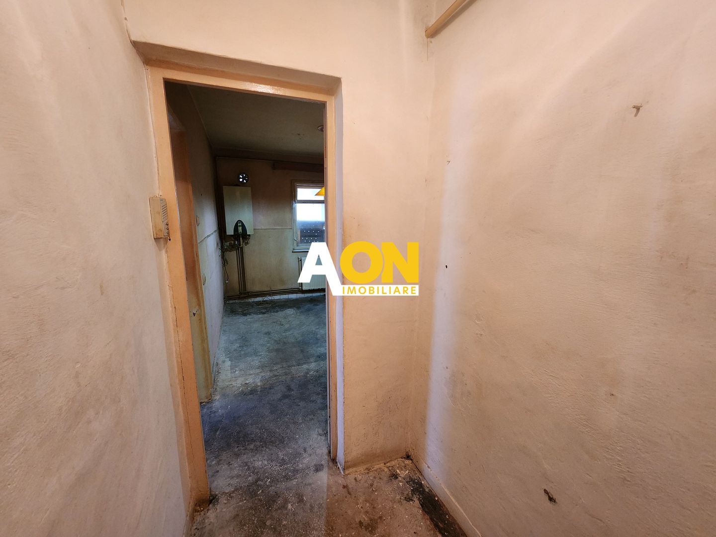 Apartament 3 camere, etaj intermediar, Cetate - Poză 7