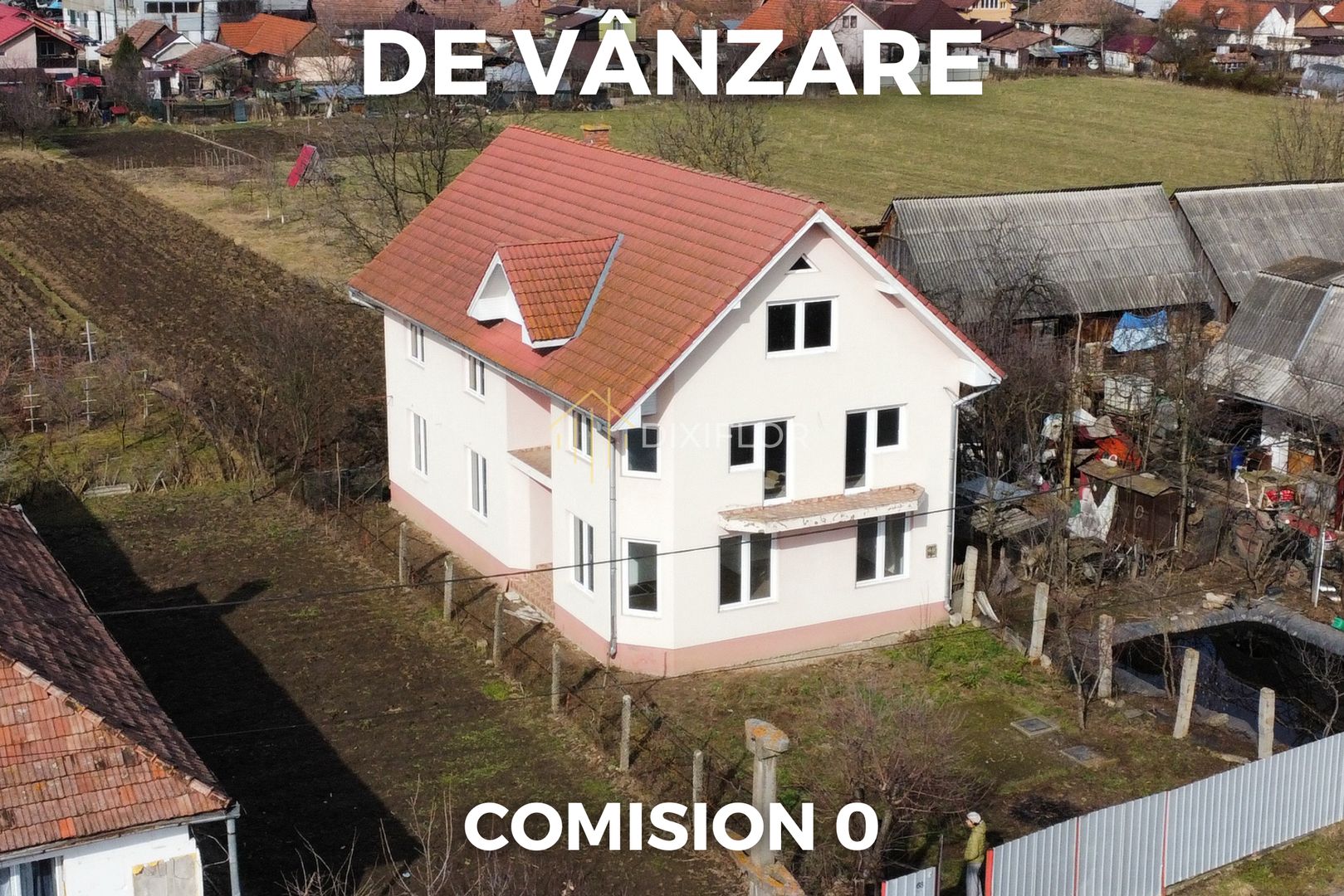 Casa unifamilială cu teren generos - Poză 1