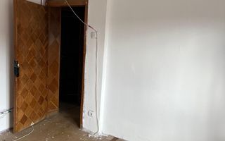 Apartament 3 camere, Baciu – ideal pentru renovare - Poză 1