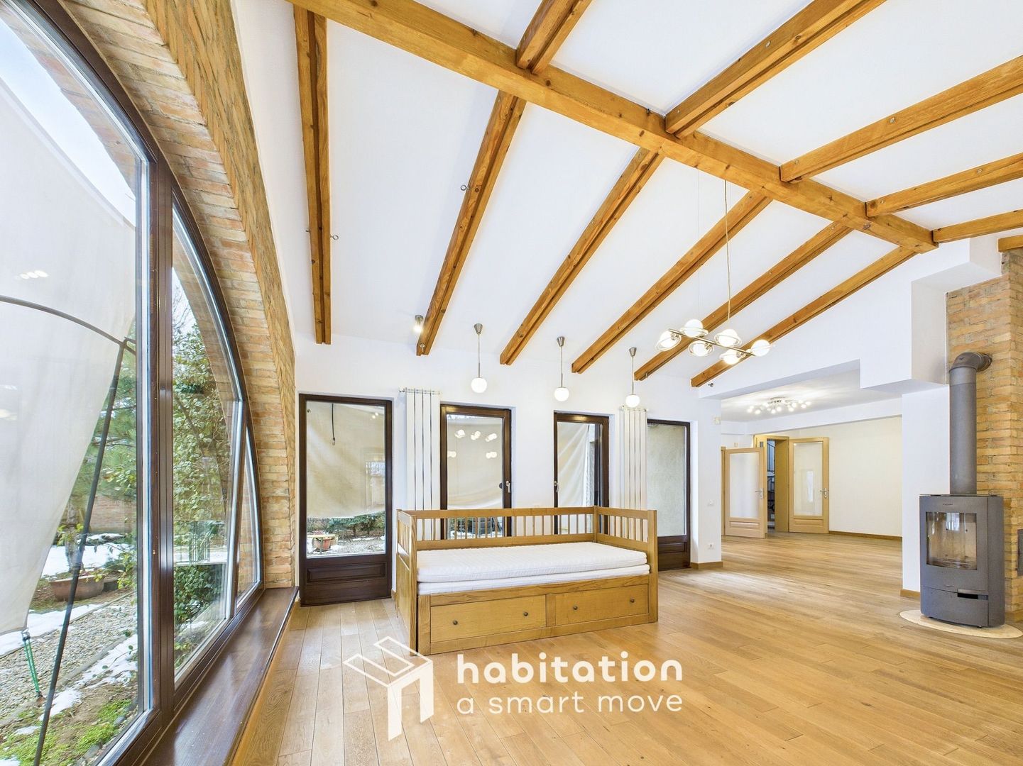 Casă de vis în Giroc – Eleganță clasică, spațiu vast și confortabil - Poză 1