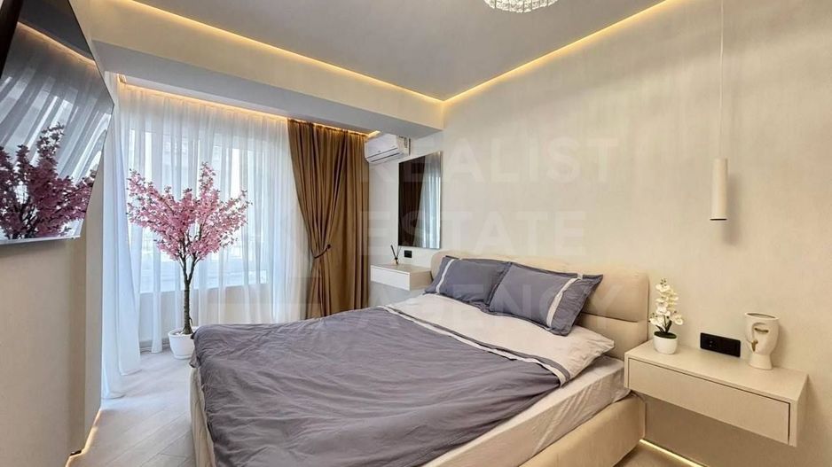 Vânzare, apartament, 2 camere + living, strada Calea Ieşilor, Sculeni - Poză 6