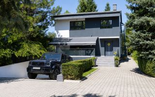 Vila Exclusivista cu 5 camere *3000mp curte si deschidere la lac* // Snagov - Poză 1
