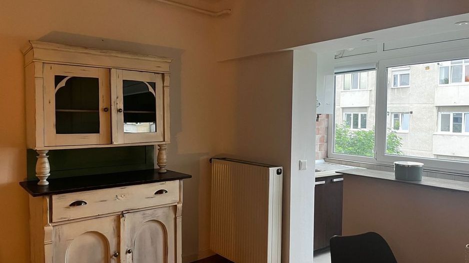 Apartament de vanzare - Poză 3