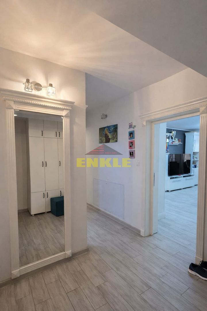 Apartament 4 camere DECOMANDAT – Ultracentral, Bd. Mihai Eminescu - Poză 8