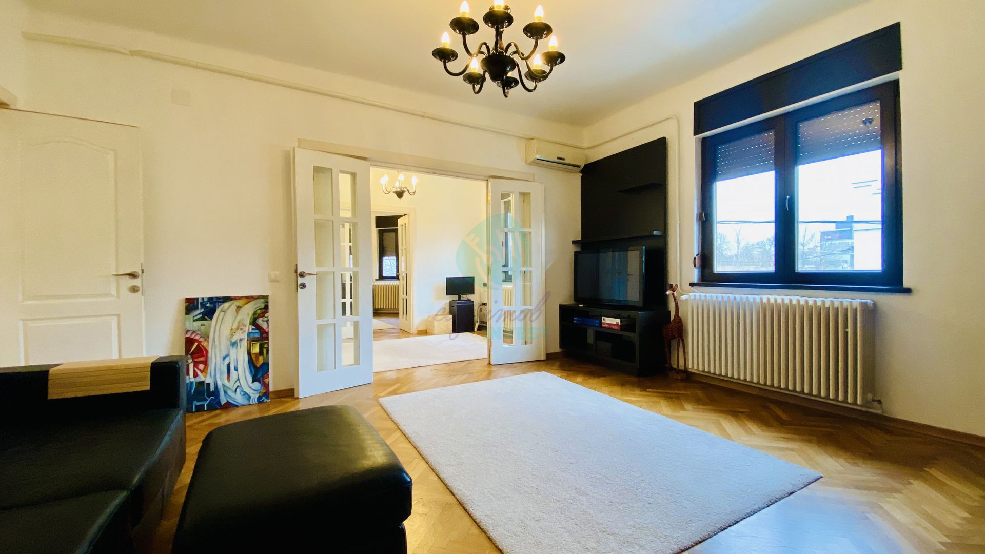 Apartament tip duplex in vila cu gradina - Poză 1