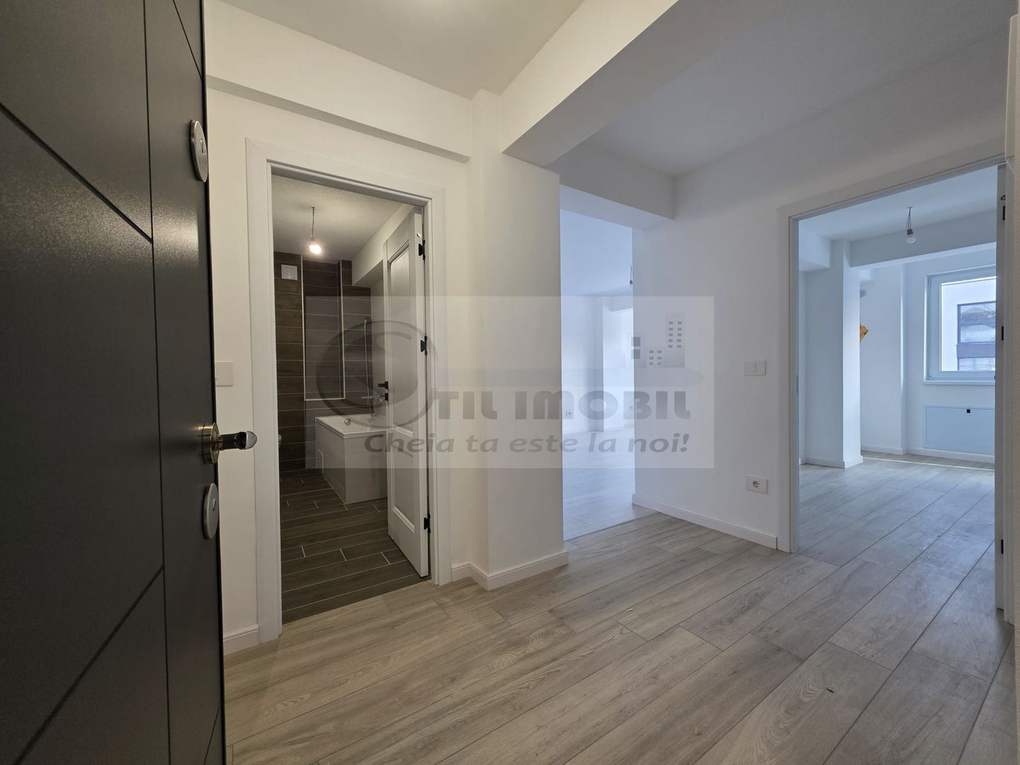 Apartament 2 camere – Etaj 1, balcon închis – Str. Soarelui, Păcurari - Poză 1