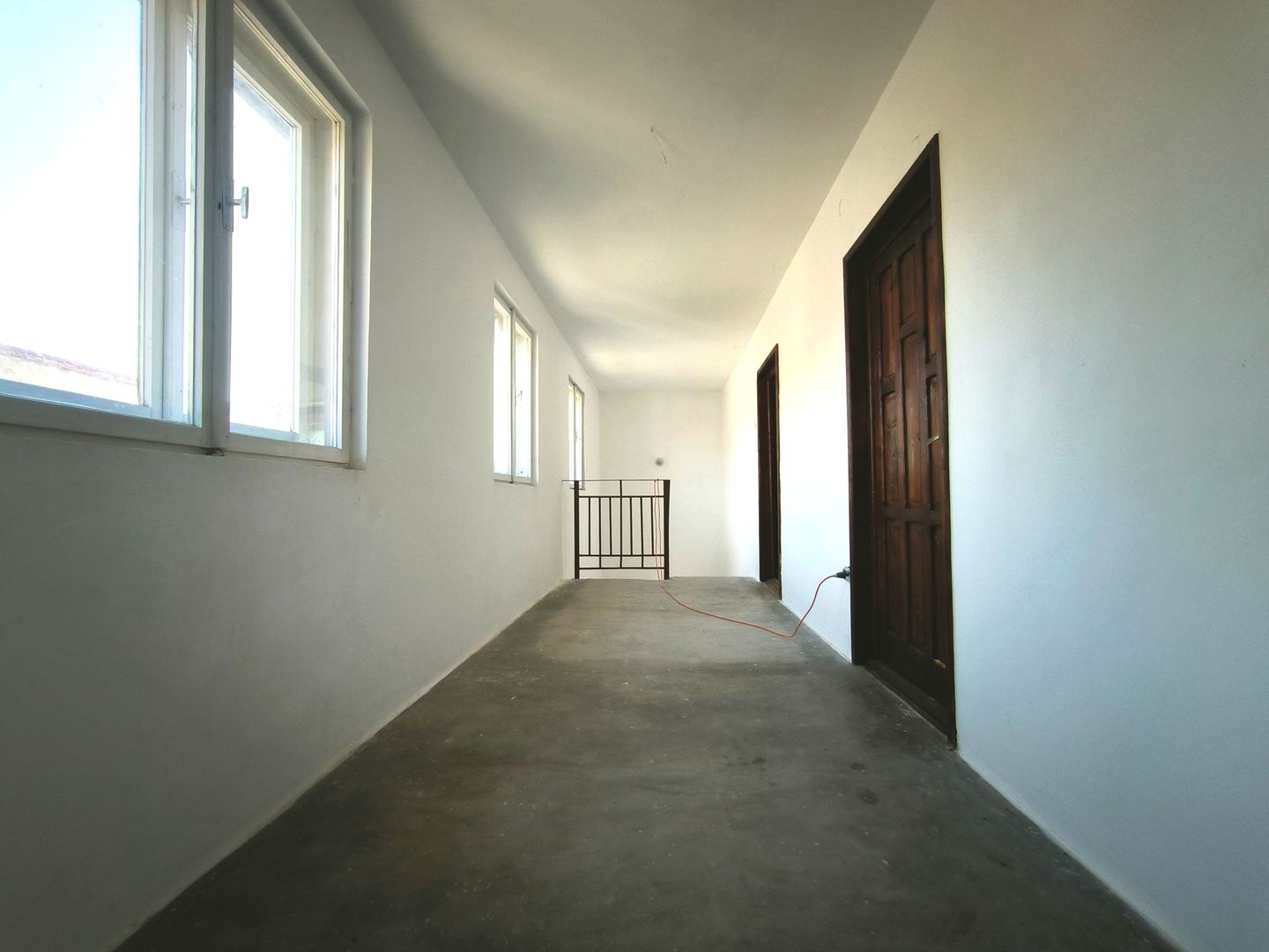 Casa cu teren de 569 mp, zona Confectii Cadas comision 0% - Poză 12