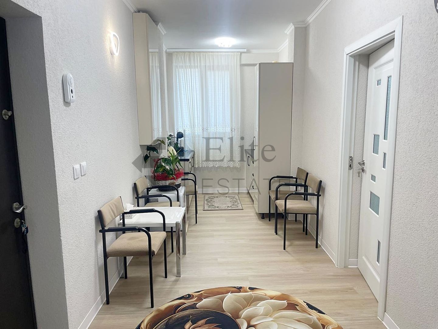 Casa cu 4 camere central in Oradea - Poză 2