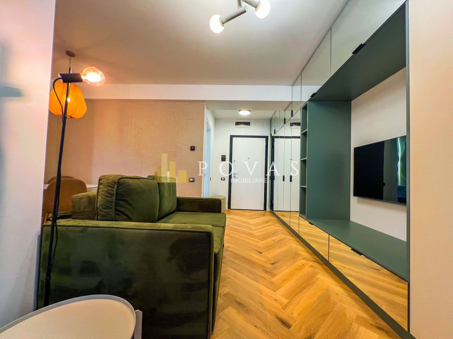 Prima Inchiriere Studio MyPlaceNorth Rond OMV PIPERA - Poză 6