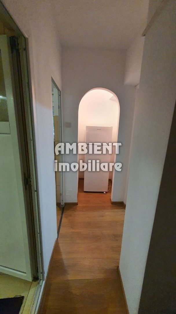 Apartament cu 1 camera, mobilat și utilat, zona TRAIAN; - Poză 4