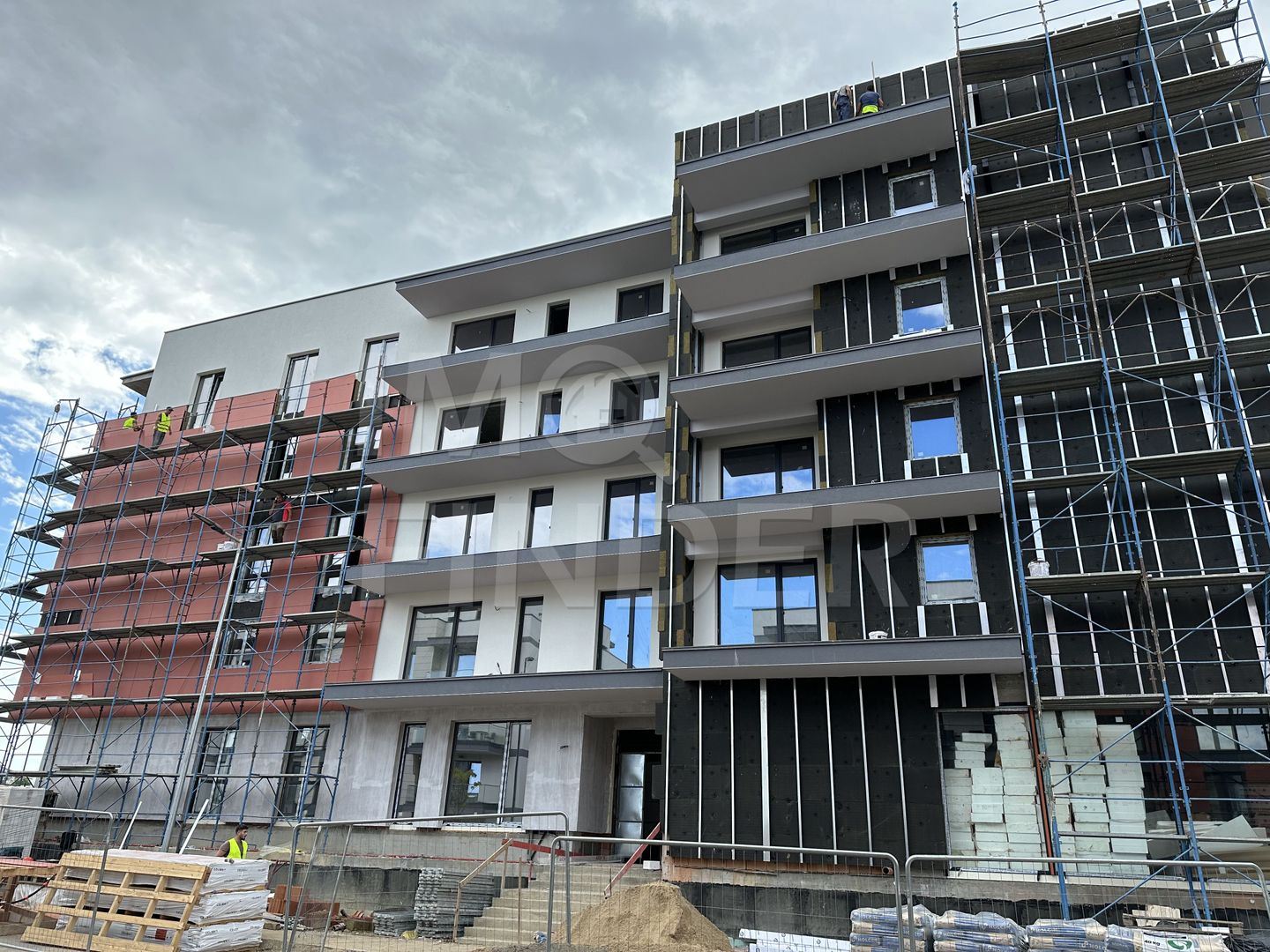 Vanzare apartament 3 camere Andrei Muresanu 81 mp utili, imobil nou - Poză 1