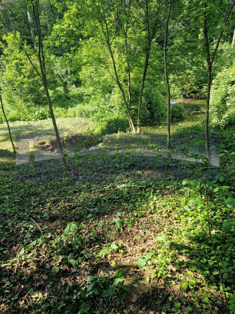 OPORTUNITATE- VANZARE- TEREN LAC  SNAGOV 1300mp - Poză 4