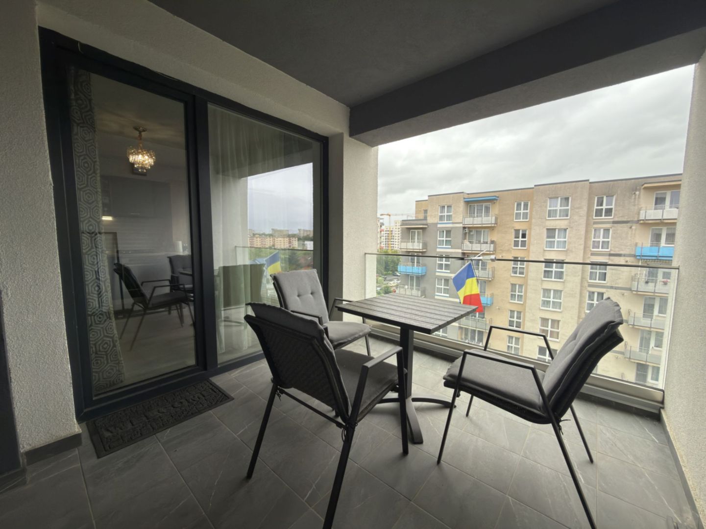 Apartament cu 2 camere de închiriat | Platinum Residence, zona Coresi - Poză 1