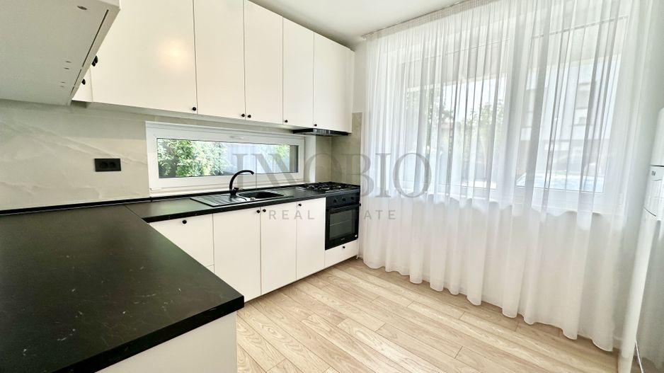 Vila 5 Camere | Rond OMV - Pipera - Poză 8