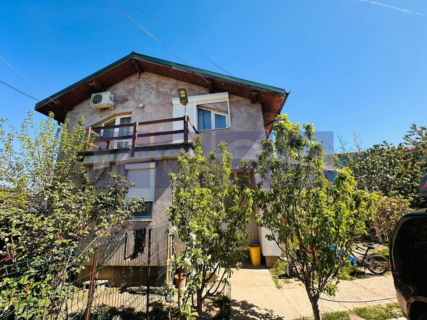 2 CASE DE VANZARE | CREVEDIA | 8 CAMERE - Poză 1