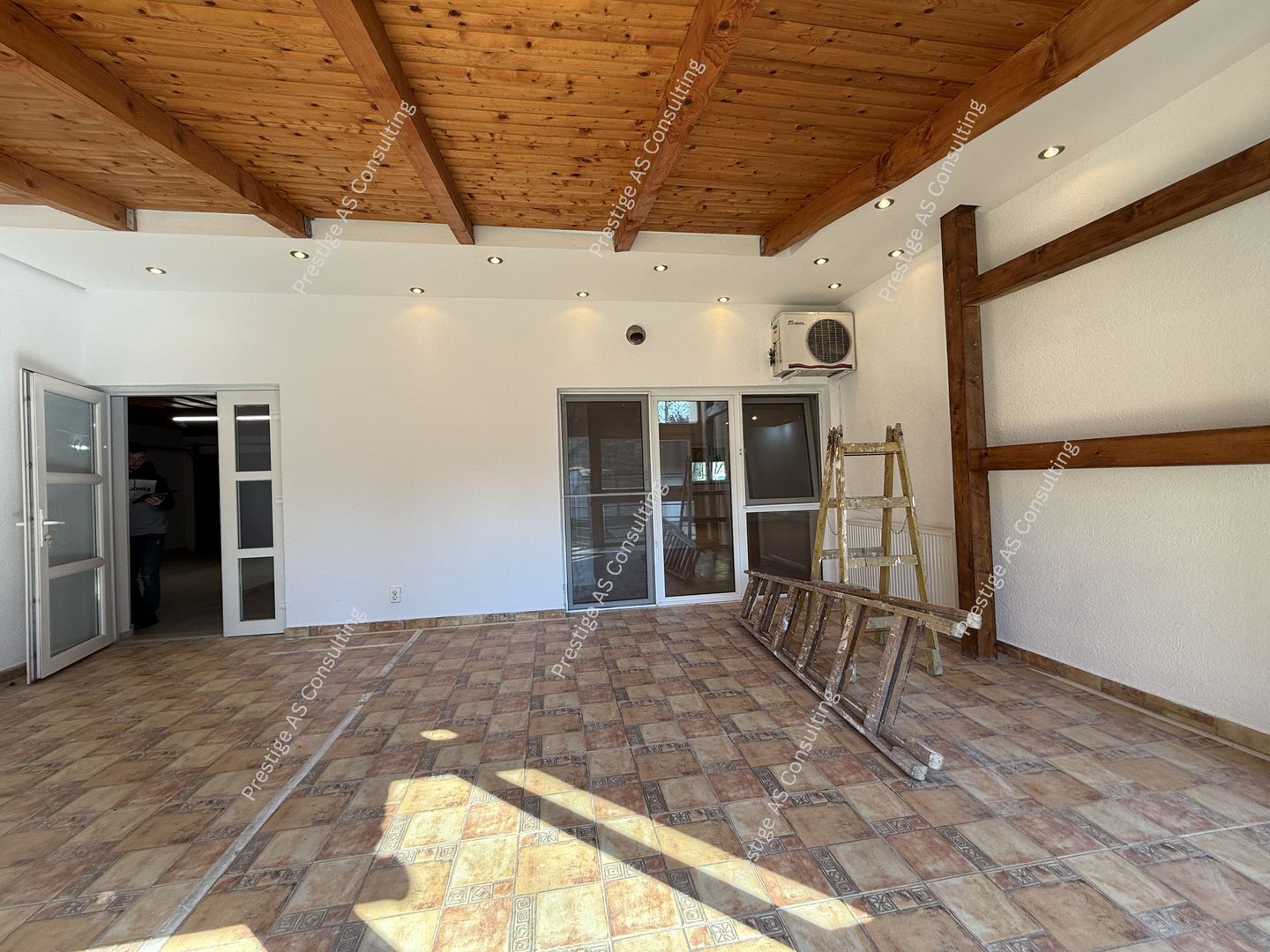 Proprietate versatila | 271 mp utili | renovata complet – Elisabetin, Porumbescu - Poză 26