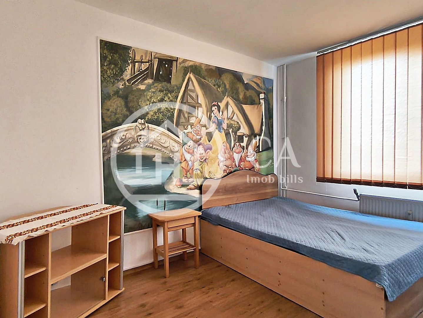 Apartament de închiriat cu 3 camere în zona Rogerius, Oradea - Poză 1