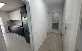 Chirie 2 Camere GranVia Lake View - Terasă cu vedere la Lac - Poză 7