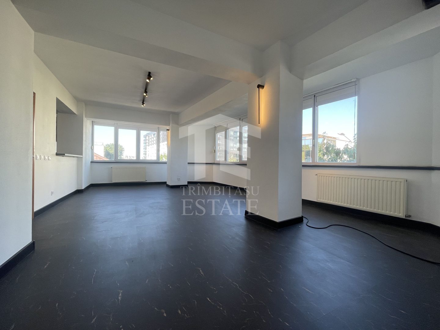 BARBU VACARESCU - Triplex | Apartament cu 4 Camere + Parcare - Poză 3