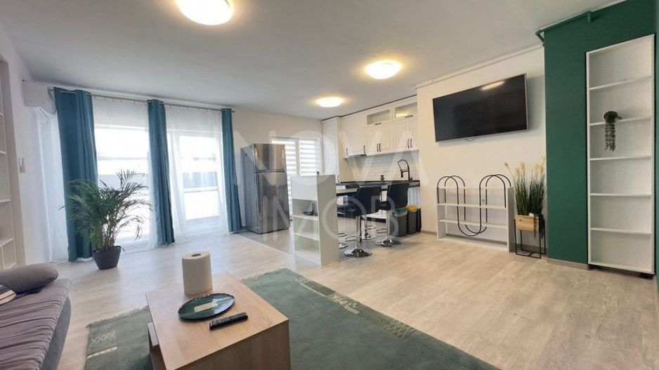 Penthouse 101 mp. utili + 56 mp. terasa Zona Piata Cluj - Cartier Kogalniceanu - Poză 3