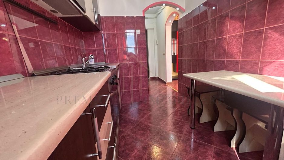 De închiriat – Apartament 2 camere zona ultracentrala - Poză 2