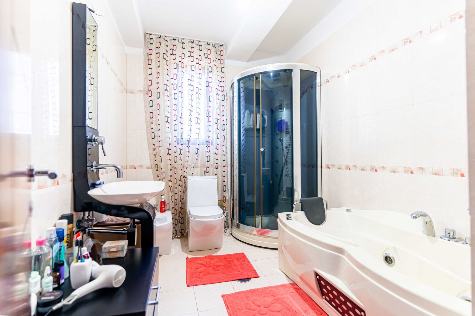 Casă / Vilă cu 6 camere de vânzare în Balotesti - Poză 19