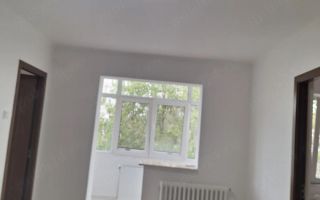 Apartament de vânzare cu 3 camere, nedecomandat, zona Alexandru cel Bun, Iași - Poză 5