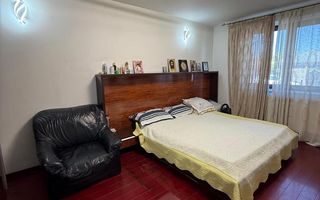 Casă spațioasă de vânzare - Braneşti - Poză 22