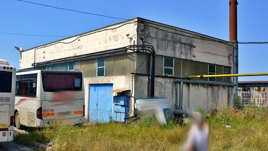 Mioveni - Hala, birouri, anexe, platforma De Inchiriat - Poză 24