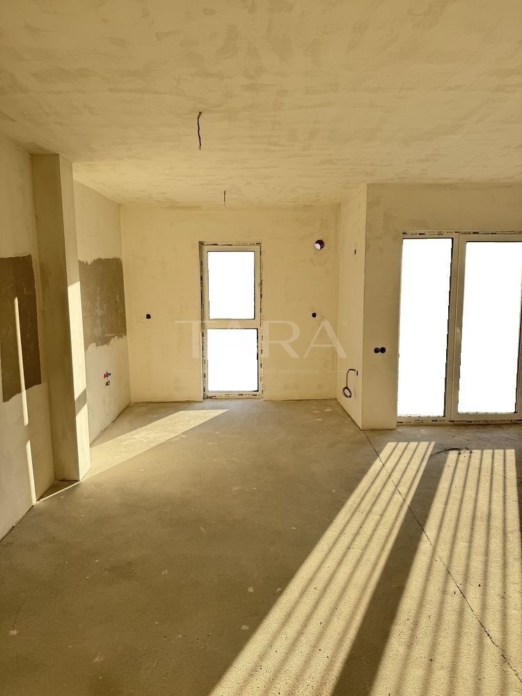 Investiție ideală sau locuință modernă în Florești, aproape de Vivo. - Poză 1