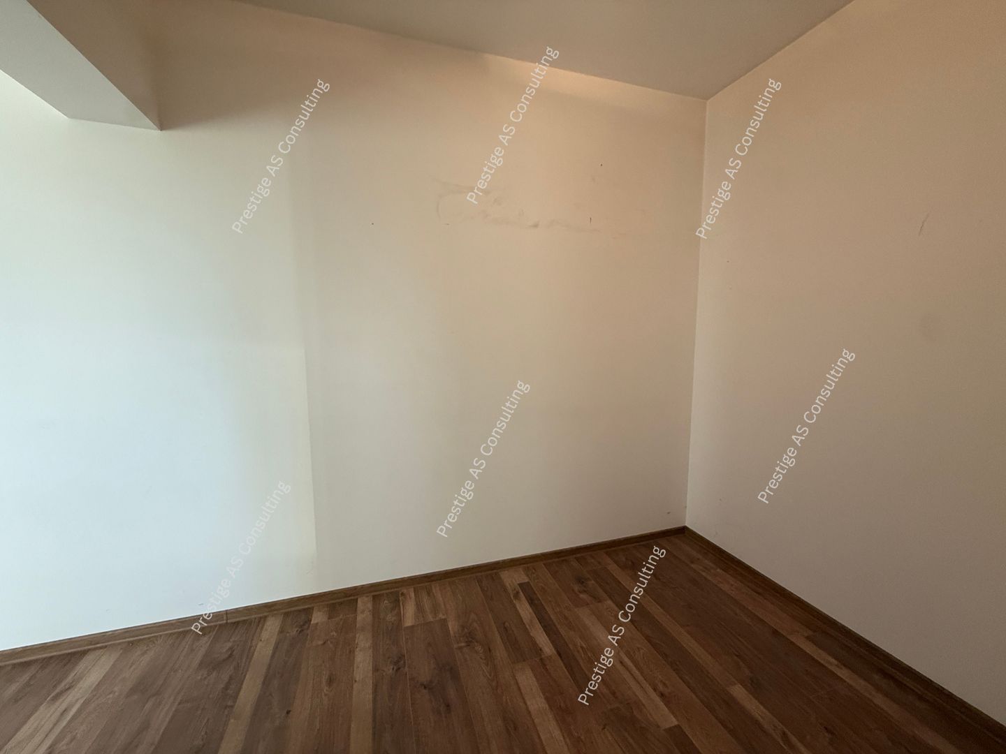 Duplex nemobilat | 4 camere+3 bai | 350mp Teren- Ikea-Dumbravita - Poză 12
