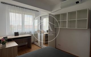 Apartament cu 3 camere de vânzare în zona Iosia, Oradea - Poză 2