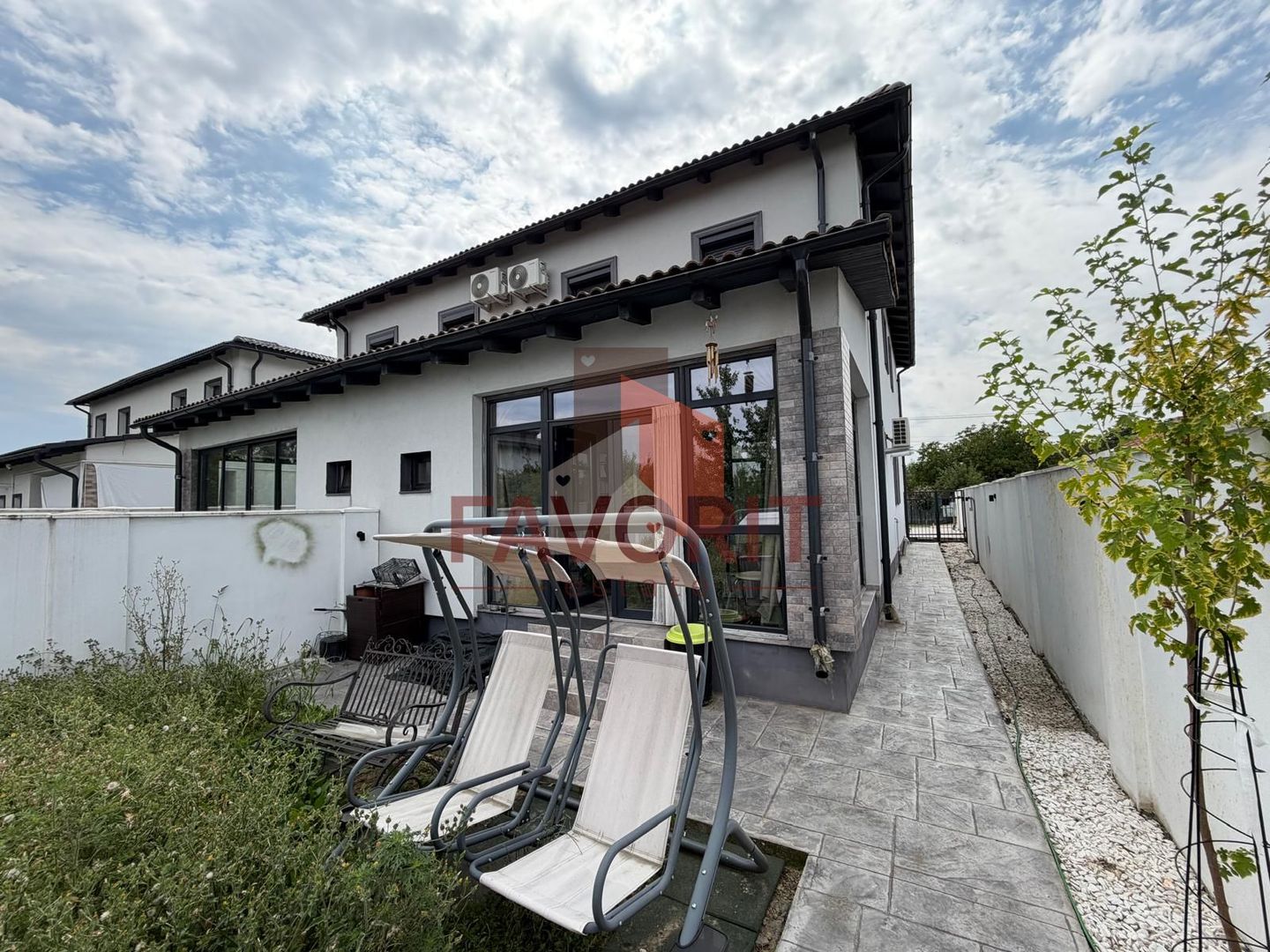 Duplex | 5 camere | Mobilat | Toate utilitatile | Asfalt | Utvin | - Poză 21