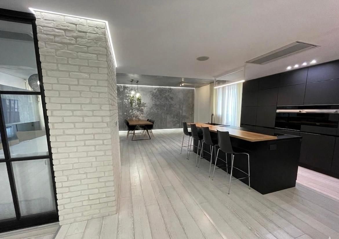 Penthouse Herastrau cu 5 camere, suprafata totala peste 450 mp - Poză 2