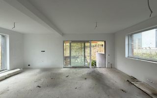 Casă individuală cu 699 teren la preț bun Chinteni - Poză 1