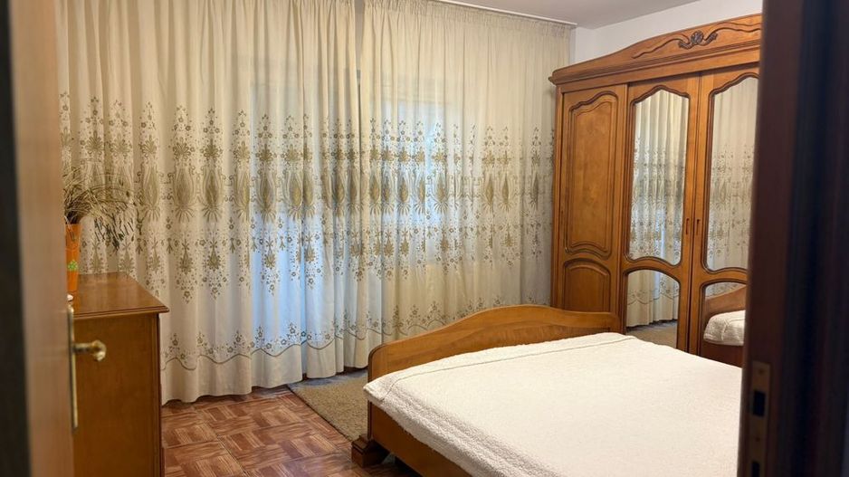 3 camere modern, proaspăt renovat, stradal Calea Vitan - Poză 6