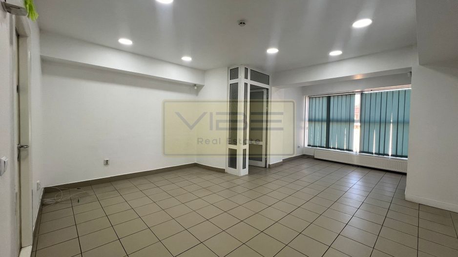 Spatiu birou 45 mp Iulius Mall - T.Vladimirescu - Poză 4